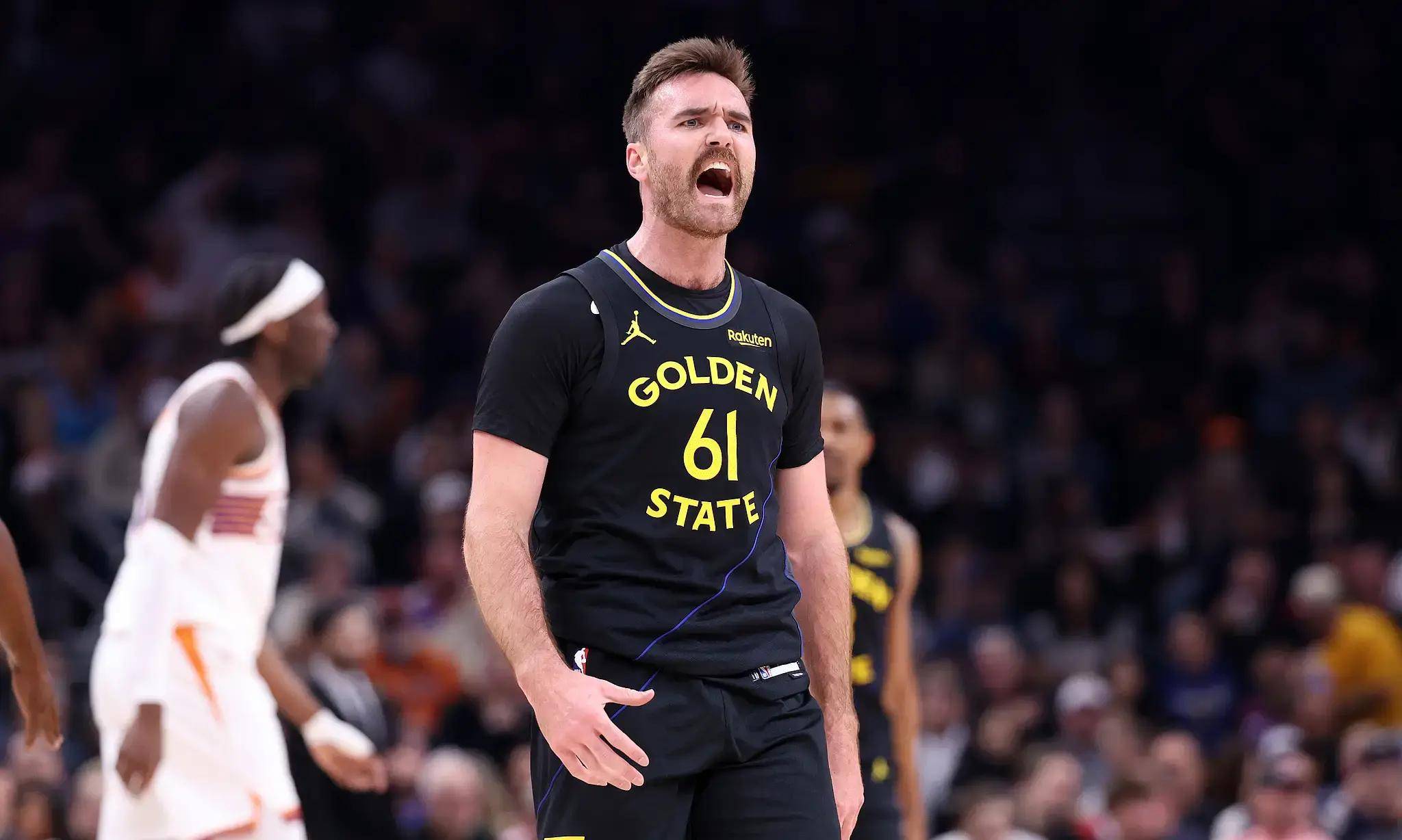 爱游戏-太狠了！犹他爵士战术微调备战NBA季后赛加时末段尼斯扳平良机，东契奇与40激战皇家马德里分钟