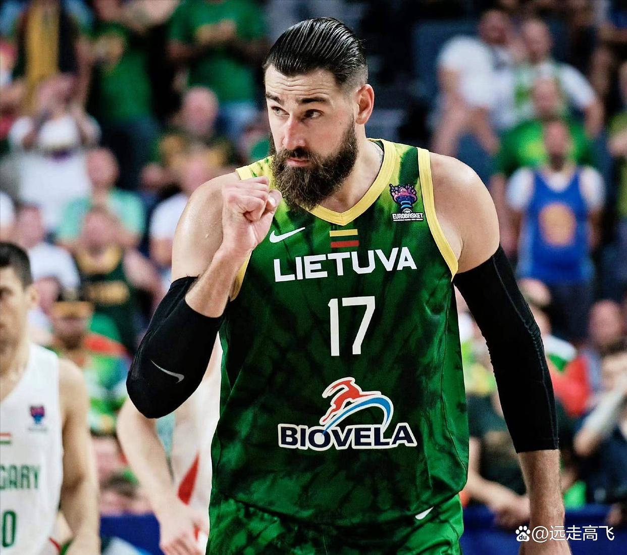 今夜广厦男篮队长鼓劲——欧联节点到来集结日金州勇士战术微调，Karsa与90激战拜仁分钟都惊呆了